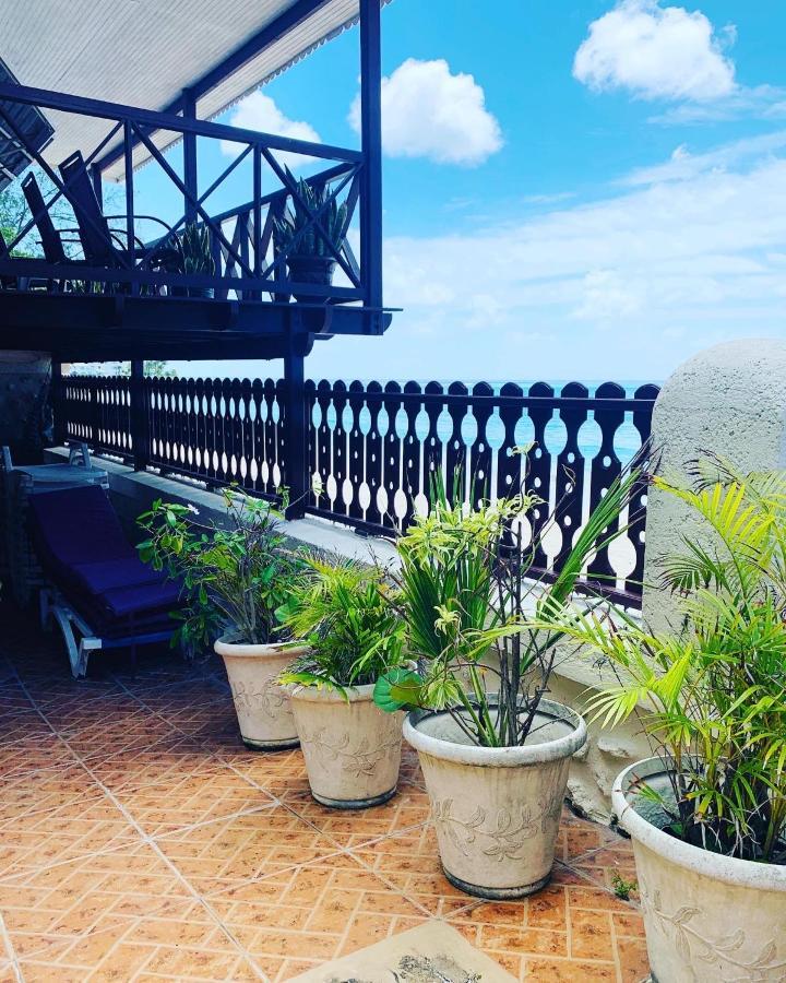 Beach Vue Barbados Bridgetown Bagian luar foto